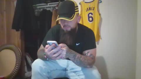 AKA perverted Step Daddy online show from March 24, 2:16 am