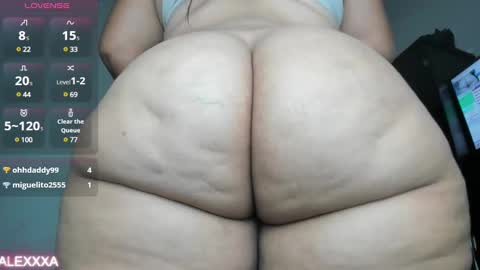 Snapshot of pervertt_mommy chatting on December 8, 9:57 am Alexandra online show from December 8, 9:57 am