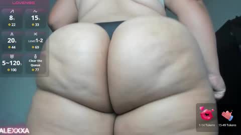 Snapshot of pervertt_mommy chatting on January 9, 9:27 am Alexandra online show from January 9, 9:27 am