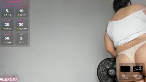 Snapshot of pervertt_mommy chatting on September 15, 8:47 am Alexandra online show from September 15, 8:47 am