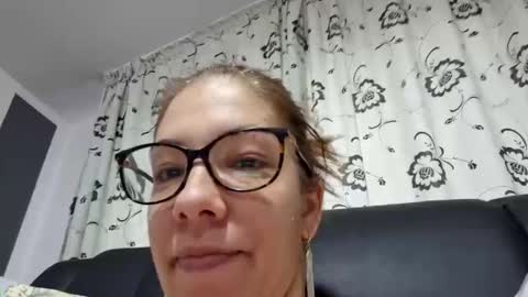 Snapshot of pervygirl69 chatting on December 25, 11:54 am Lisa - online show from December 25, 11:54 am