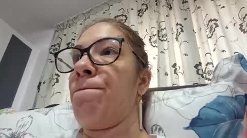 Snapshot of pervygirl69 chatting on December 28, 12:03 pm Lisa - online show from December 28, 12:03 pm