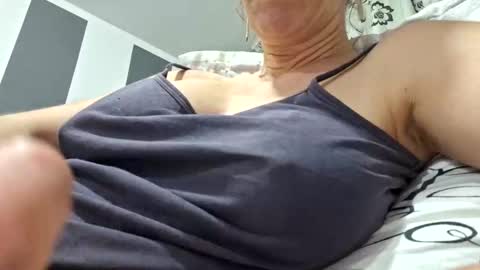 Snapshot of pervygirl69 chatting on January 6, 6:41 pm Lisa - online show from January 6, 6:41 pm