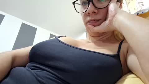 Snapshot of pervygirl69 chatting on January 10, 10:28 am Lisa - online show from January 10, 10:28 am