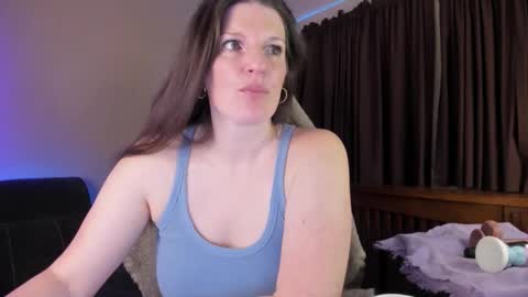 Kelly online show from December 5, 12:03 pm