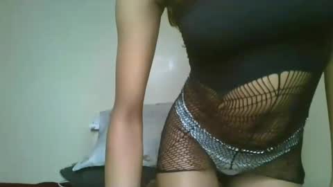 Snapshot of petal_palette chatting on July 11, 9:34 am Lolly online show from July 11, 9:34 am