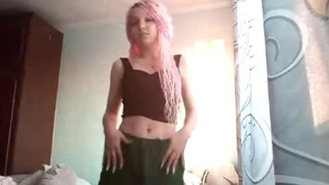 Kate online show from May 28, 5:54 pm