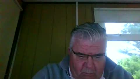 Snapshot of pete112991 chatting on June 9, 9:04 pm pete112991 online show from June 9, 9:04 pm