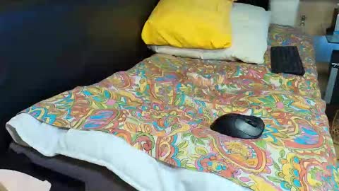 peter196888 online show from February 1, 11:25 pm