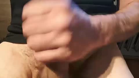 Snapshot of peter50only4you chatting on December 21, 8:28 am peter50only4you online show from December 21, 8:28 am