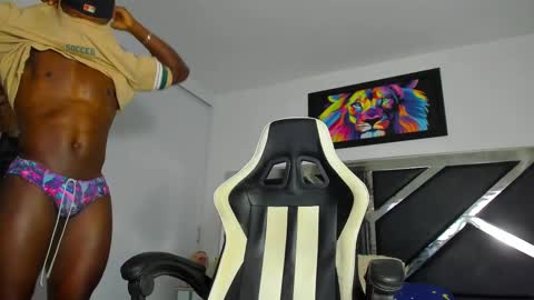 Snapshot of peter_coleman chatting on February 10, 1:14 am PeterColeman online show from February 10, 1:14 am