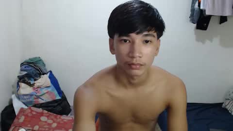 Snapshot of peterfan07 chatting on November 24, 12:49 pm peterfan07 online show from November 24, 12:49 pm