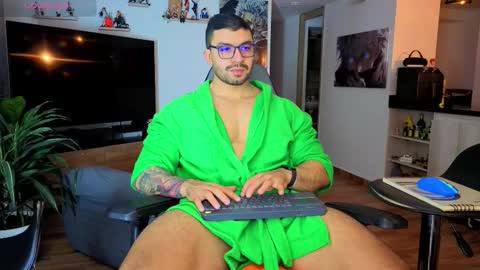 Peter Jack online show from December 5, 2:09 am