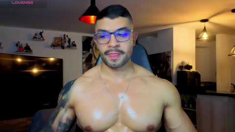 Snapshot of peterjack7 chatting on May 14, 1:34 am Peter Jack online show from May 14, 1:34 am