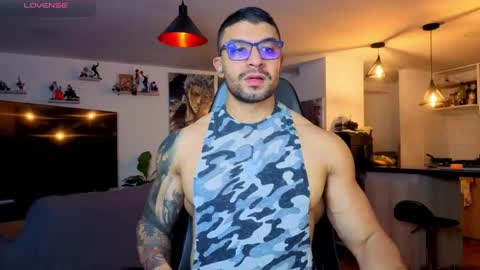 Snapshot of peterjack7 chatting on May 22, 1:46 am Peter Jack online show from May 22, 1:46 am