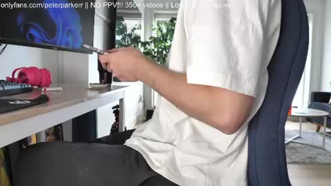 Peter Parker online show from June 15, 10:23 pm