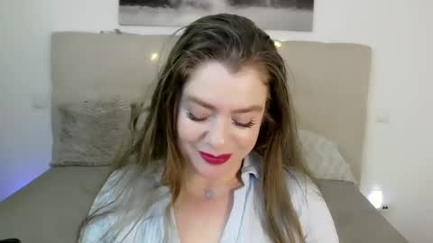 Peters Emily online show from December 2, 1:14 am