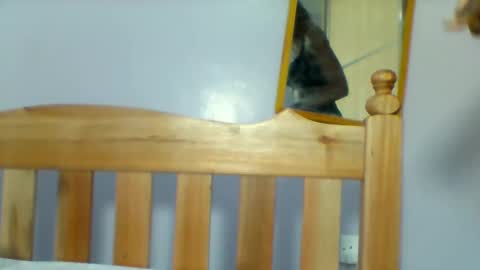 ariana online show from February 10, 7:40 pm