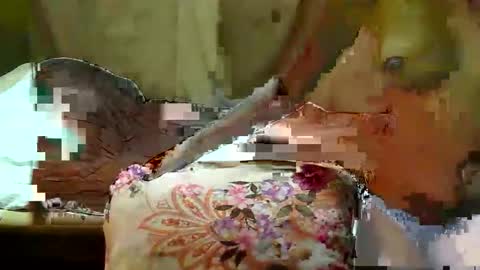 Snapshot of petite_asian24 chatting on December 21, 12:51 am petite_asian24 online show from December 21, 12:51 am