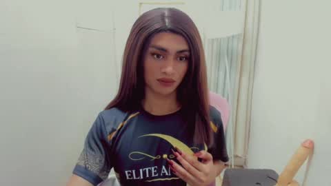 petite_barbie88 online show from July 7, 12:20 pm