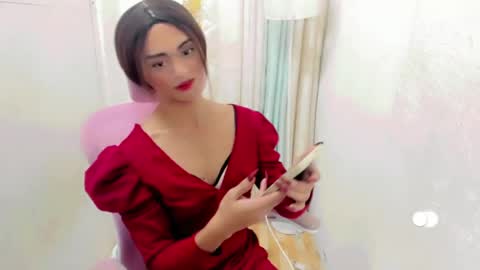 petite_barbie88 online show from July 18, 5:11 am
