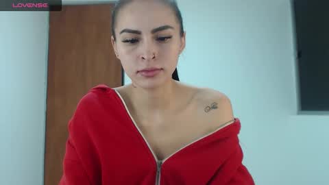 Linda online show from December 23, 9:40 am