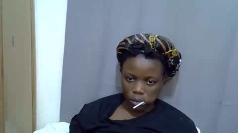 petite_melan online show from October 2, 7:26 am