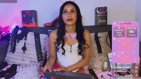 petite_pepper18 online show from May 26, 3:30 pm