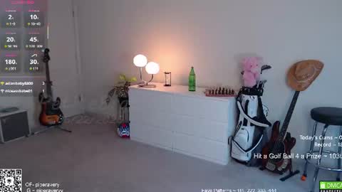 Snapshot of petitebrat chatting on June 22, 10:18 pm PiperAvery online show from June 22, 10:18 pm