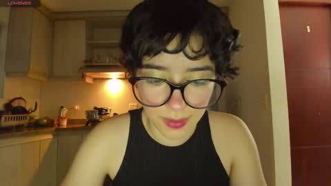 Lunna online show from February 6, 10:46 pm