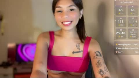 Snapshot of petitegirlx69 chatting on July 28, 11:17 am miss lisa online show from July 28, 11:17 am
