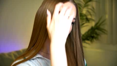 Petitegonwiild online show from February 26, 10:31 pm