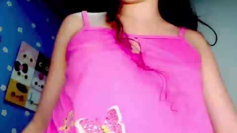 danna online show from June 9, 4:24 am
