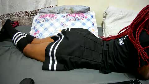 Snapshot of petitetasha chatting on September 23, 10:46 pm petitetasha online show from September 23, 10:46 pm