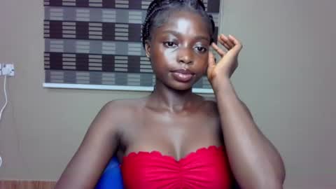 petitexxebony online show from June 21, 7:49 pm