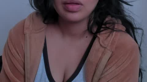Snapshot of petitgirl_ chatting on May 31, 4:58 pm J A S S online show from May 31, 4:58 pm