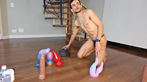 Snapshot of petsexboy chatting on June 11, 6:44 am petsexboy online show from June 11, 6:44 am
