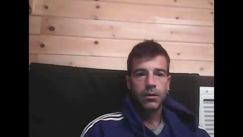 Snapshot of petterr86 chatting on March 9, 11:03 am petterr86 online show from March 9, 11:03 am