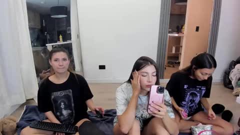 Snapshot of peyton_ws chatting on March 7, 5:40 am Peyton online show from March 7, 5:40 am