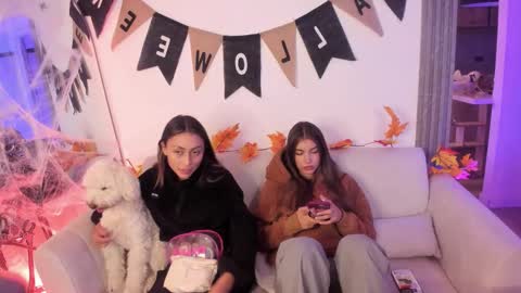 Snapshot of peyton_ws chatting on October 11, 2:44 am Peyton online show from October 11, 2:44 am