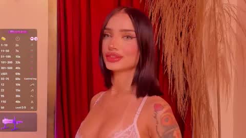 Snapshot of peytonreeds chatting on November 6, 3:07 am Pet Rees online show from November 6, 3:07 am