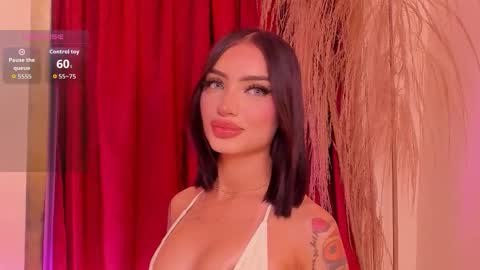 Snapshot of peytonreeds chatting on November 15, 3:26 am Pet Rees online show from November 15, 3:26 am