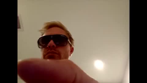 pezzabigcock online show from March 10, 7:13 am