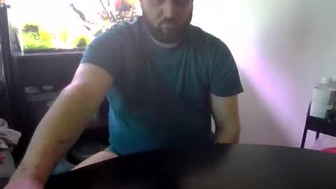 pglusic online show from March 19, 7:56 am