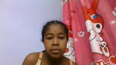phania185885 online show from April 24, 4:48 am
