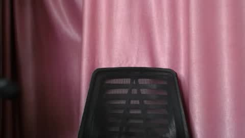 Snapshot of phat_pussylips chatting on February 6, 11:30 pm tatiana online show from February 6, 11:30 pm