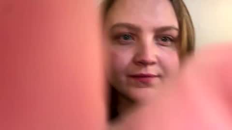 Snapshot of phatassblond chatting on February 13, 4:32 am PhatAssBlond online show from February 13, 4:32 am