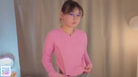 Jenny online show from November 22, 4:44 am