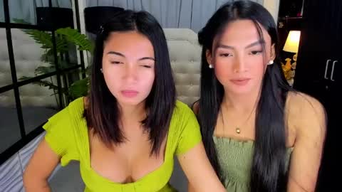 phenomenal_ivy online show from April 28, 5:40 pm