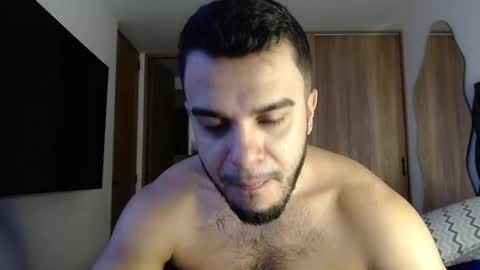 philipdj1 online show from February 13, 11:50 am